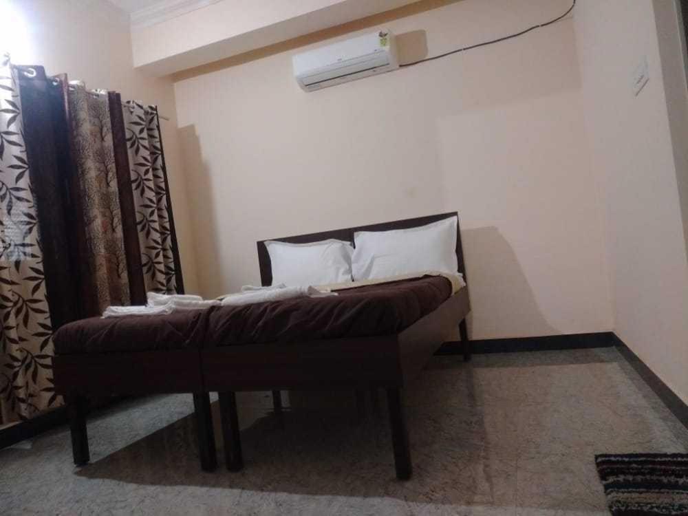 Hotel O Shooolin Homestay Gandaulim Экстерьер фото